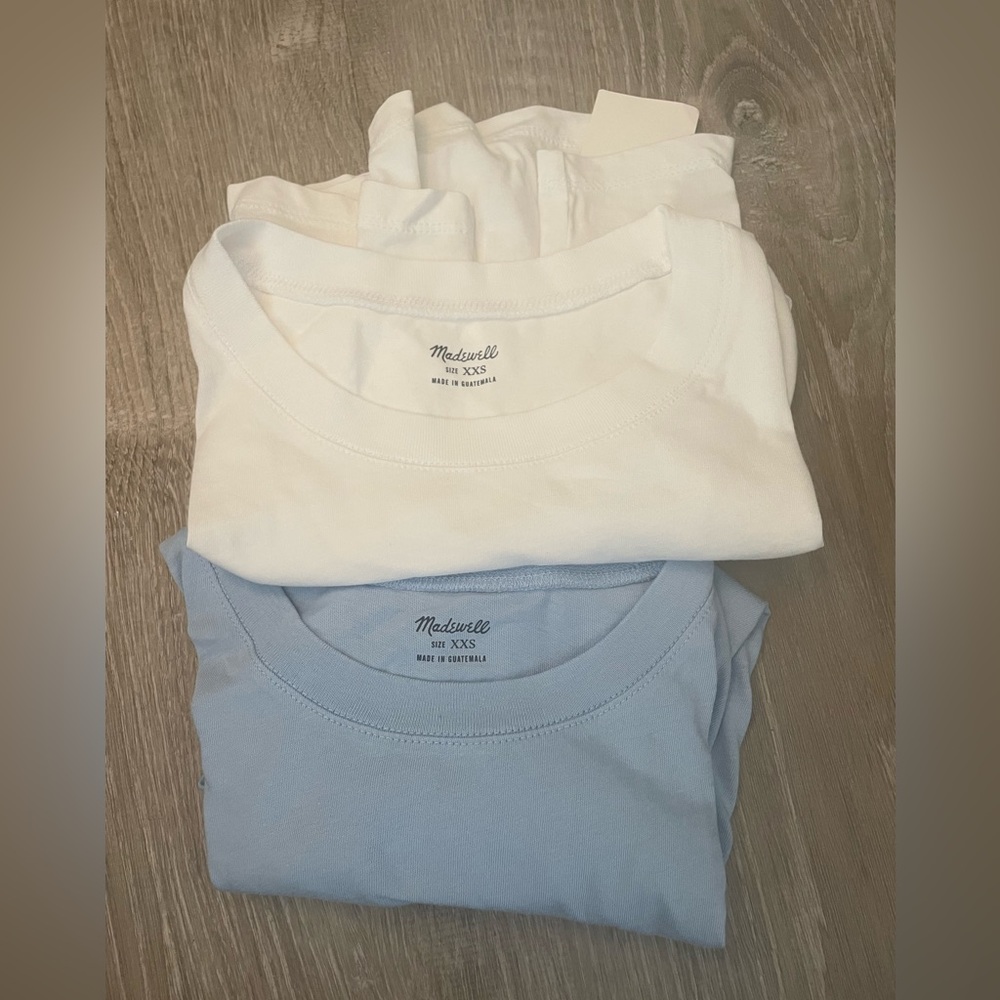 Madewell Cotton White & Light Blue T Shirts (2), rounded bottom